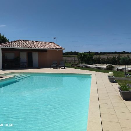 Le Gite Du Font Blanque Campsas 外观 照片